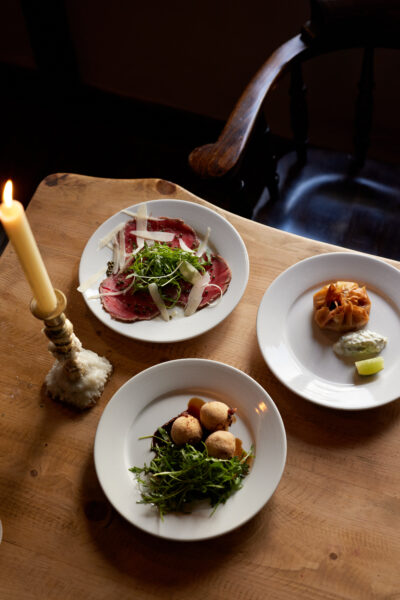 silver plough pitton seasonal dining